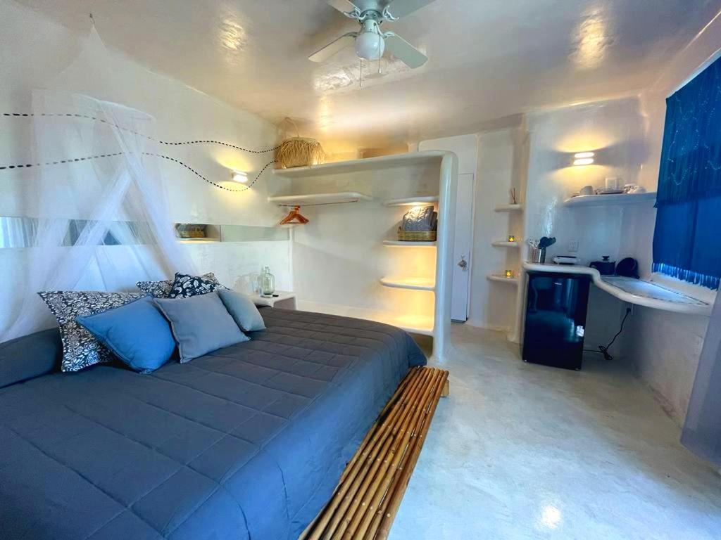 El Sho - Hotel Organico 부세리아스 외부 사진