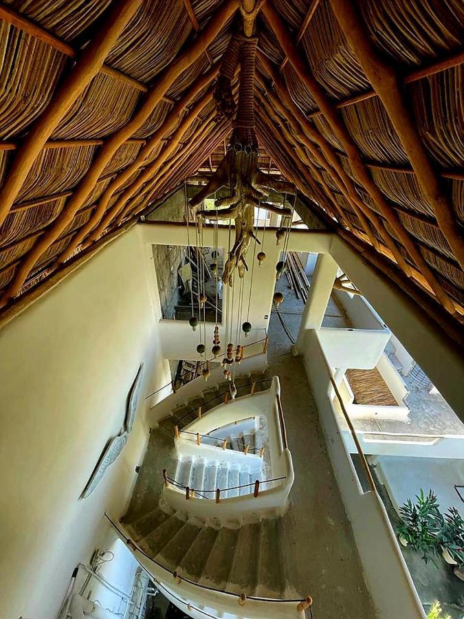 El Sho - Hotel Organico 부세리아스 외부 사진
