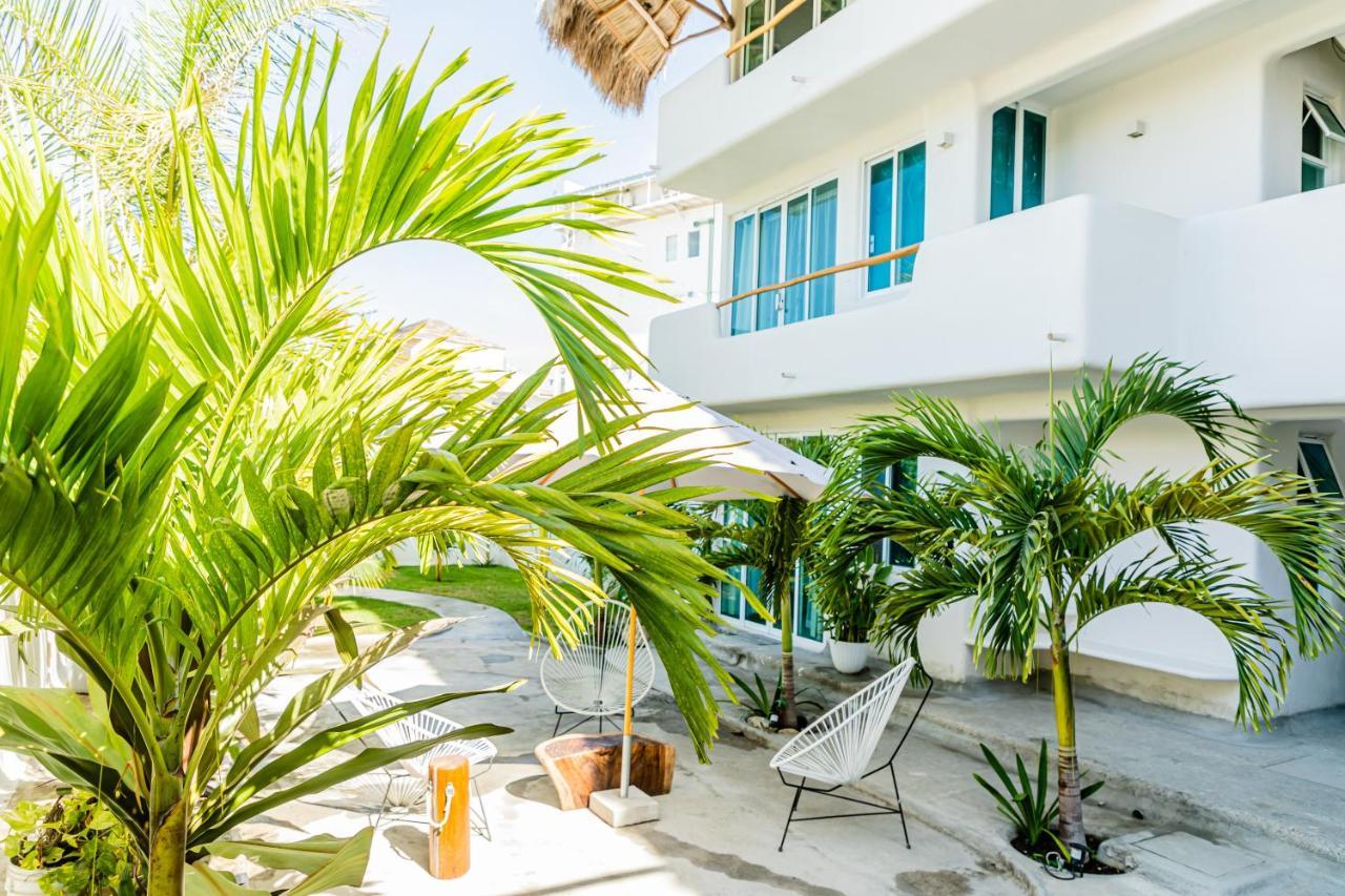 El Sho - Hotel Organico 부세리아스 외부 사진